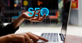 Comment choisir une agence SEO au Maroc : 10 questions à poser
